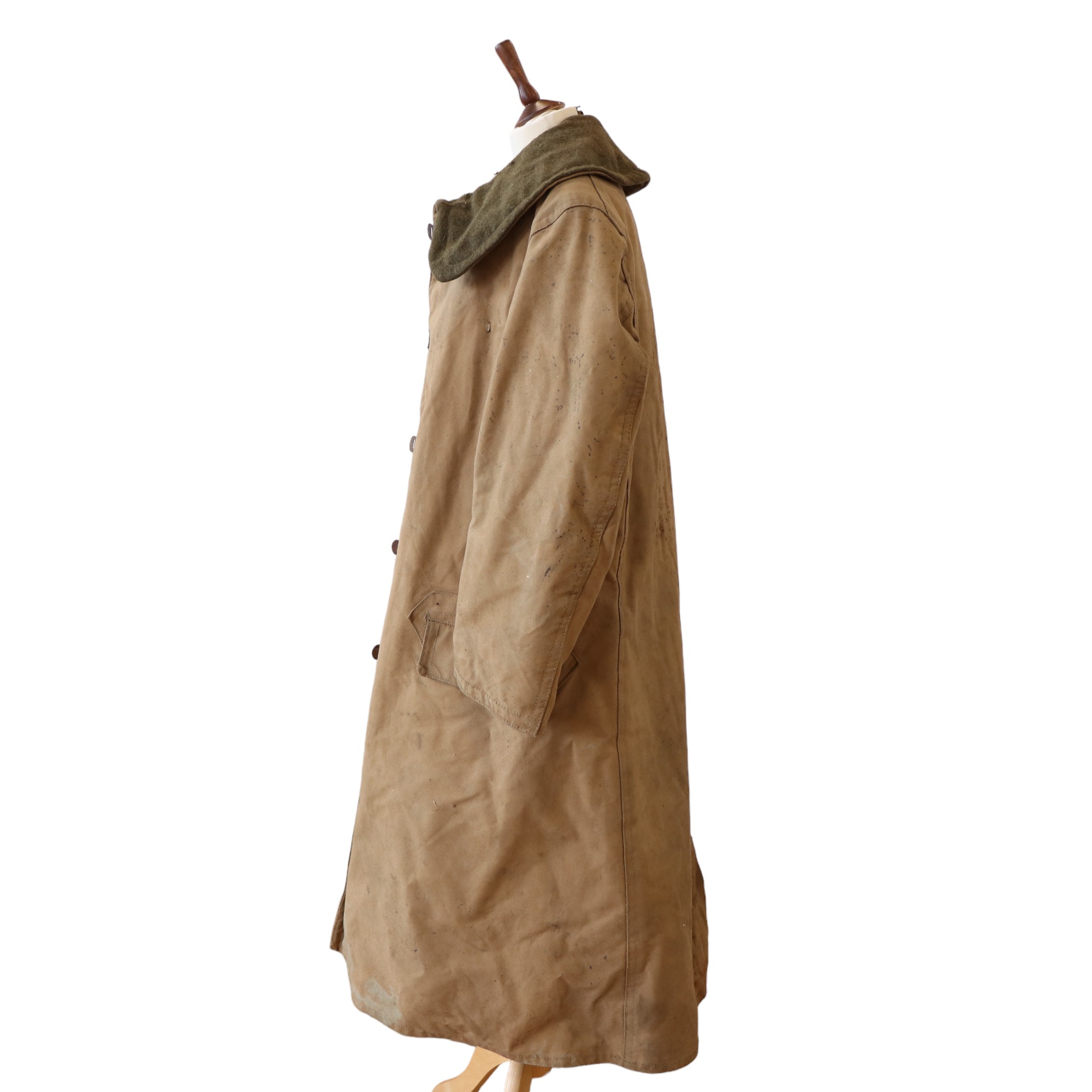 A Second World War British army Tropal coat. [Commonly associated with LRDG and SAS troops serving - Image 2 of 7