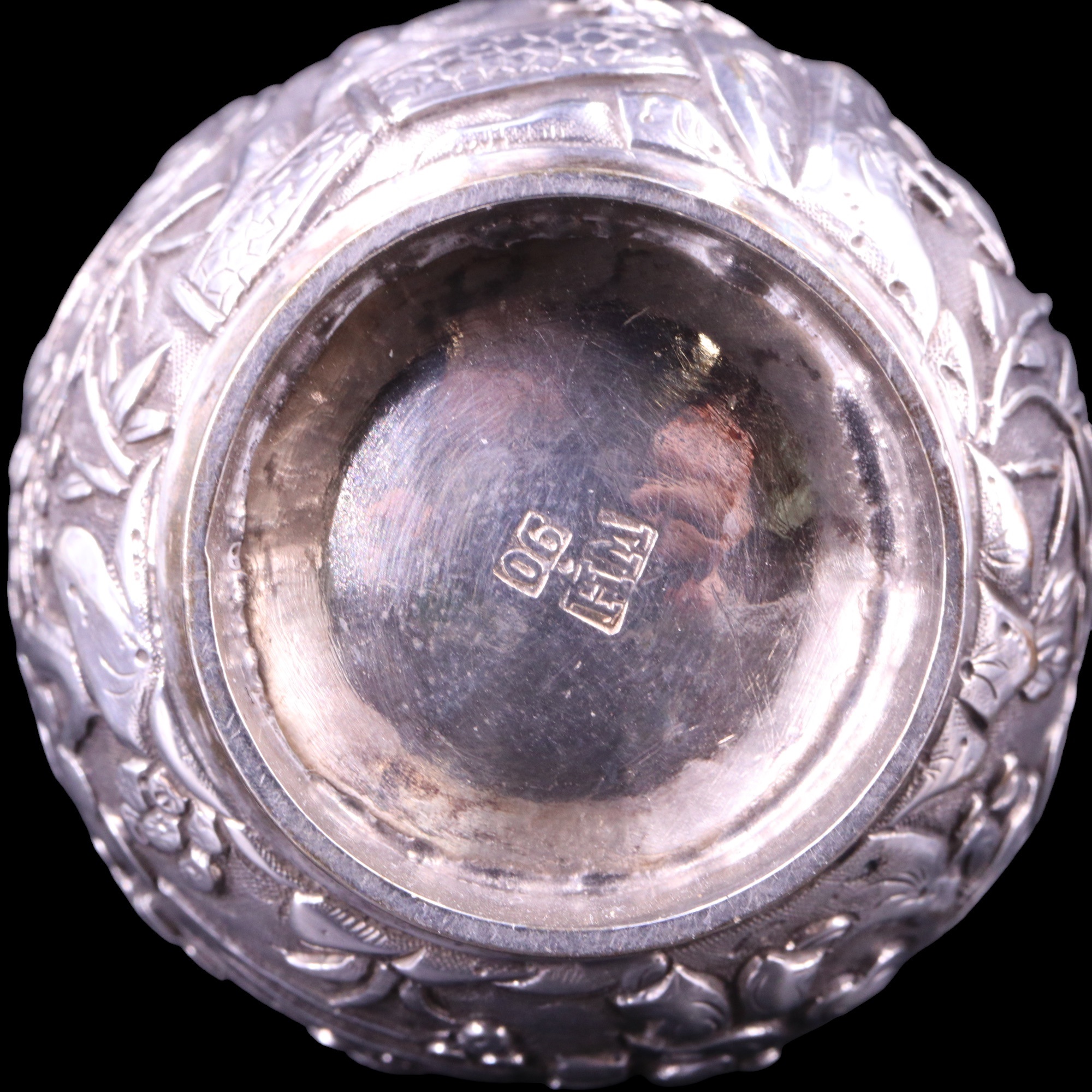 A late 19th / early 20th Century Canton silver bud vase, of bottle form, chased and engraved - Image 3 of 3