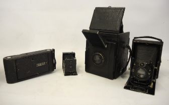 Quantity of various plate cameras, including a Taylor Hobson and Cooke Anastigmat