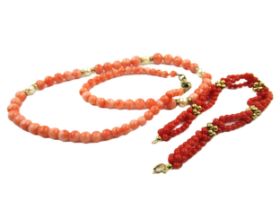 Coral bead bracelet mounted in 18ct gold, together with a coral and cultured pearl necklace