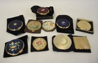 Small collection of various compacts, mainly Stratton, some with original boxes and packaging