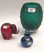 Paperweight in the form of an elephant, an Iittala Finnish glass vase and a Gozo glass iridescent