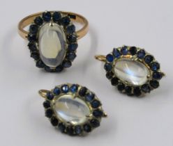 9ct Gold oval moonstone and sapphire cluster ring, size N, 4.1g, together with a pair of matching