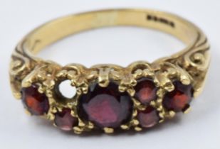 9ct Gold garnet set dress ring (minus one garnet), size M, 3.1g