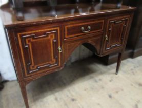 Edwardian mahogany and satinwood crossbanded kneehole dressing table (at fault), 112cm wide