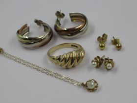 9ct Gold ring, pair of 9ct gold hoop earrings, 9ct gold pendant and two pairs of ear studs, gross