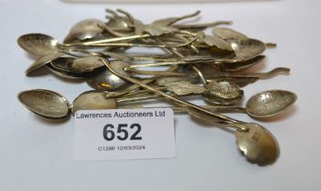 Collection of various Chinese silver floral engraved salt spoons