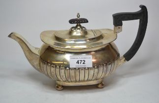 Sheffield silver teapot of rectangular baluster half fluted design, 17.5oz t