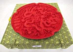 Modern Chinese red cinnabar lacquer dish decorated with dragons, in original fitted case, 24cm