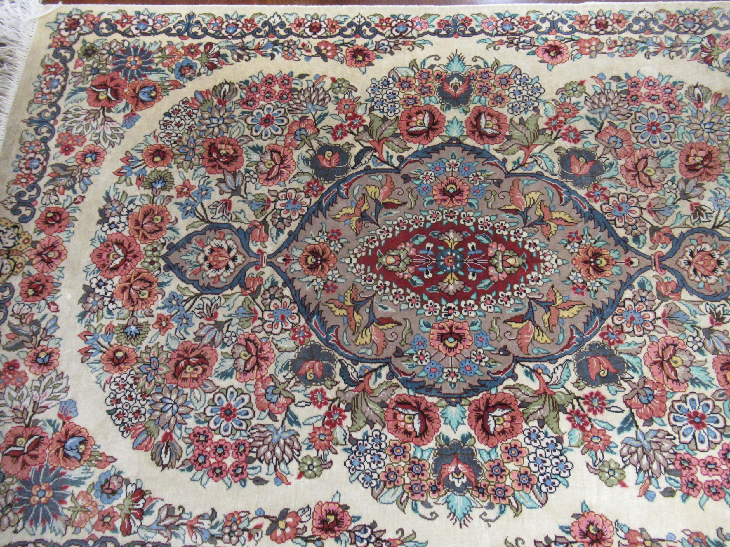 Modern oriental silk rug with a lobed medallion and all-over stylised floral design on an ivory - Image 6 of 10