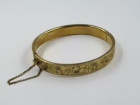 9ct Gold bangle, 12.2g Clasp is working properly