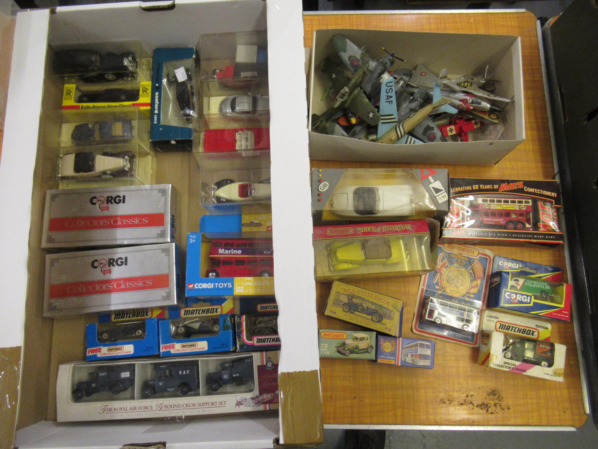 Box containing a collection of various 1980's and later diecast model vehicles by Matchbox, Corgi,