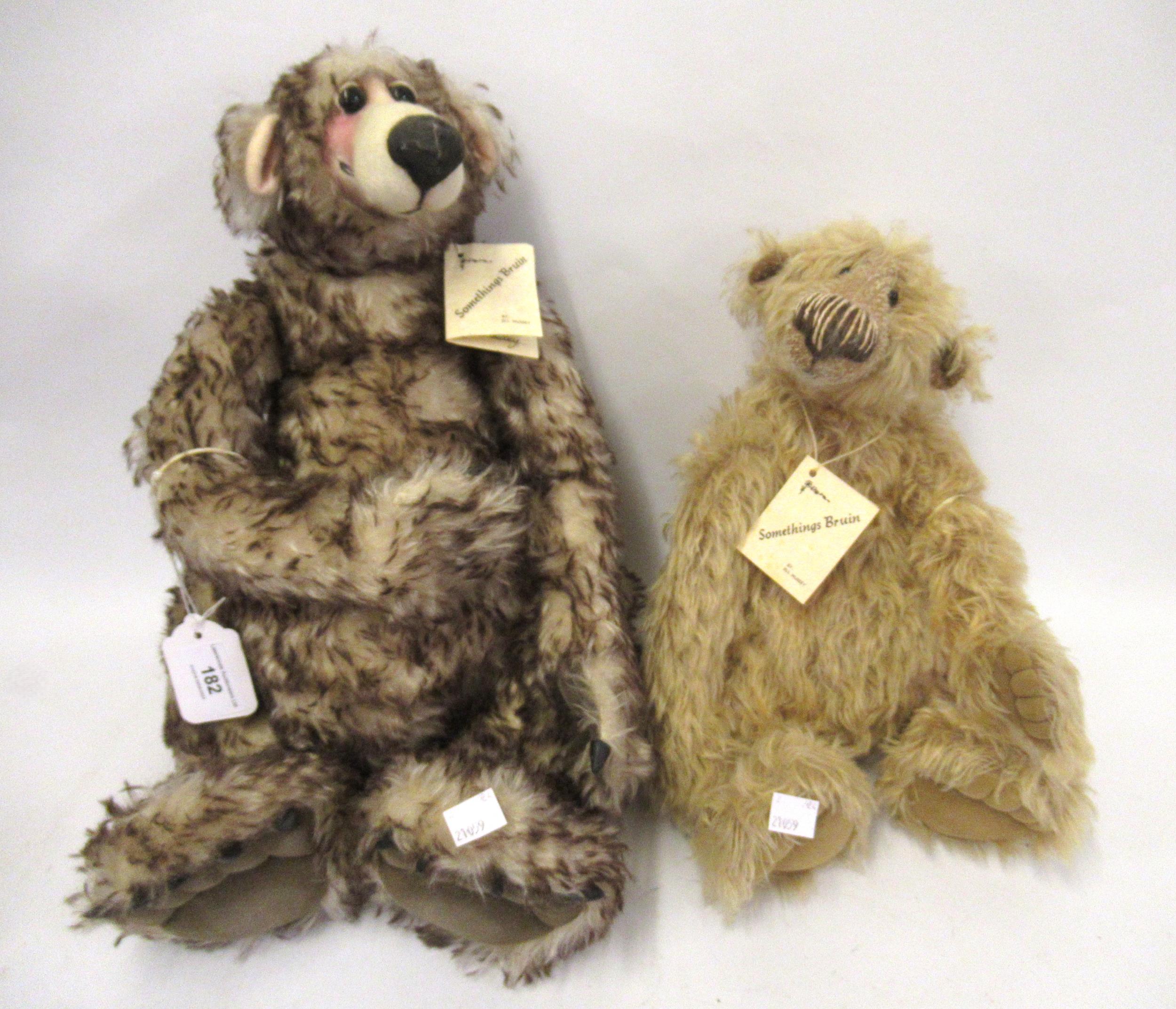 Two modern good quality articulated plush teddy bears by Somethings Bruin by Jill Hussey, one