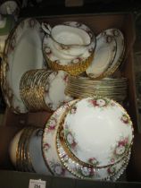 Royal Albert ' Celebration ' fourteen place setting dinner service Consists of: 2 oval dishes, 14