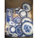 Quantity of various Willow pattern dinner and teaware