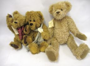 Group of three large 20th century articulated teddy bears by Netties Teddies, Ochiltree Bears and