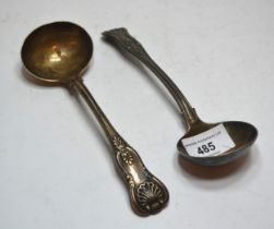 Two 19th Century silver Kings pattern sauce ladles, 5.5oz t
