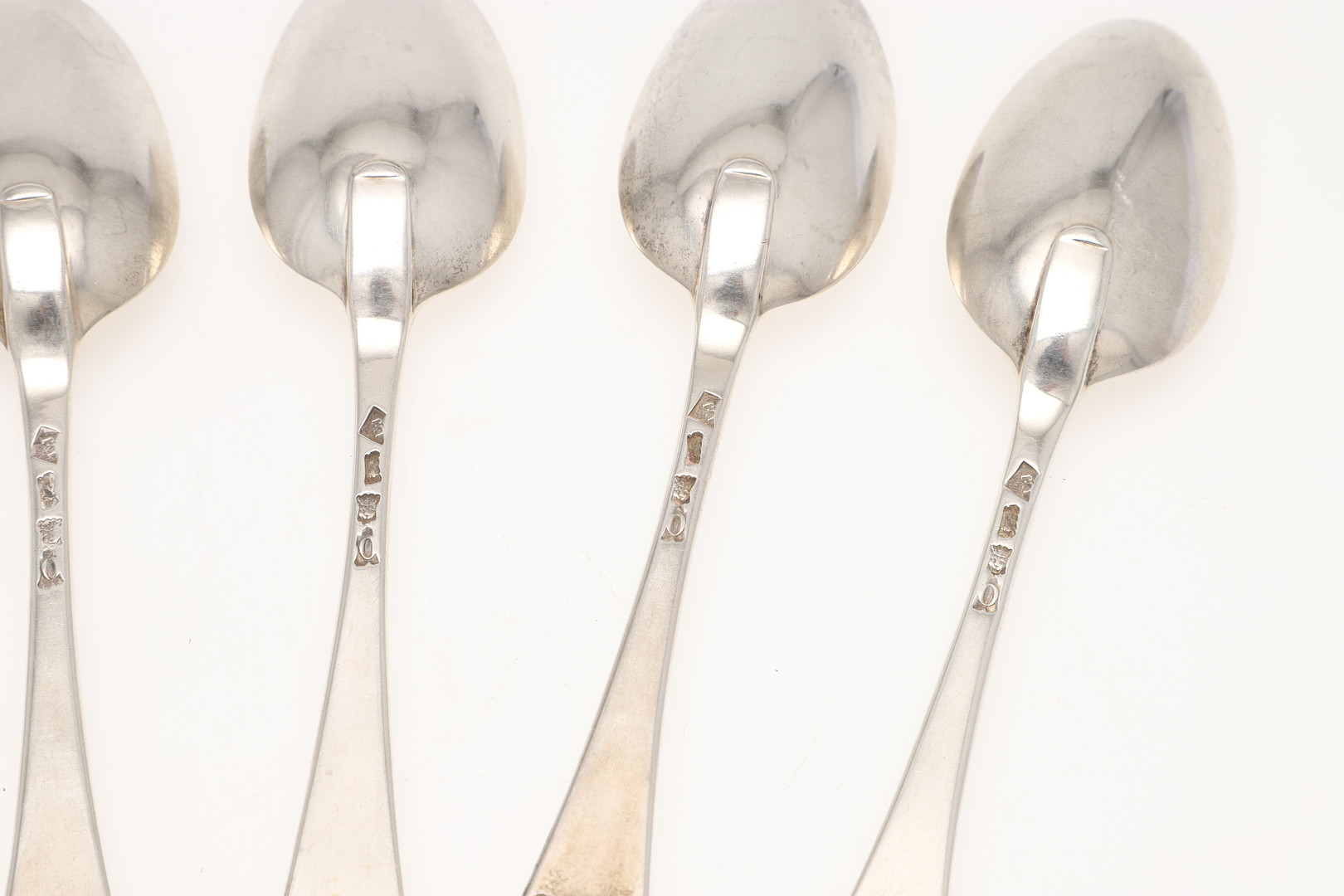 A SET OF SIX GEORGE II HANOVERIAN PATTERN SILVER TABLESPOONS. - Image 4 of 4