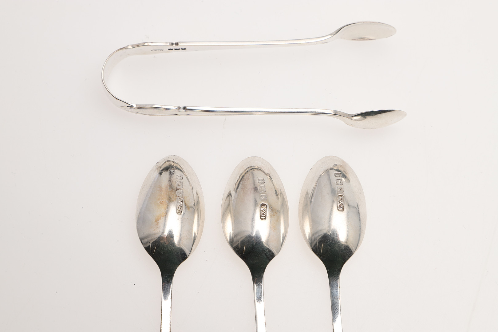 SEVEN VARIOUS CASED SETS OF SILVER FLATWARE & CUTLERY. - Image 28 of 29