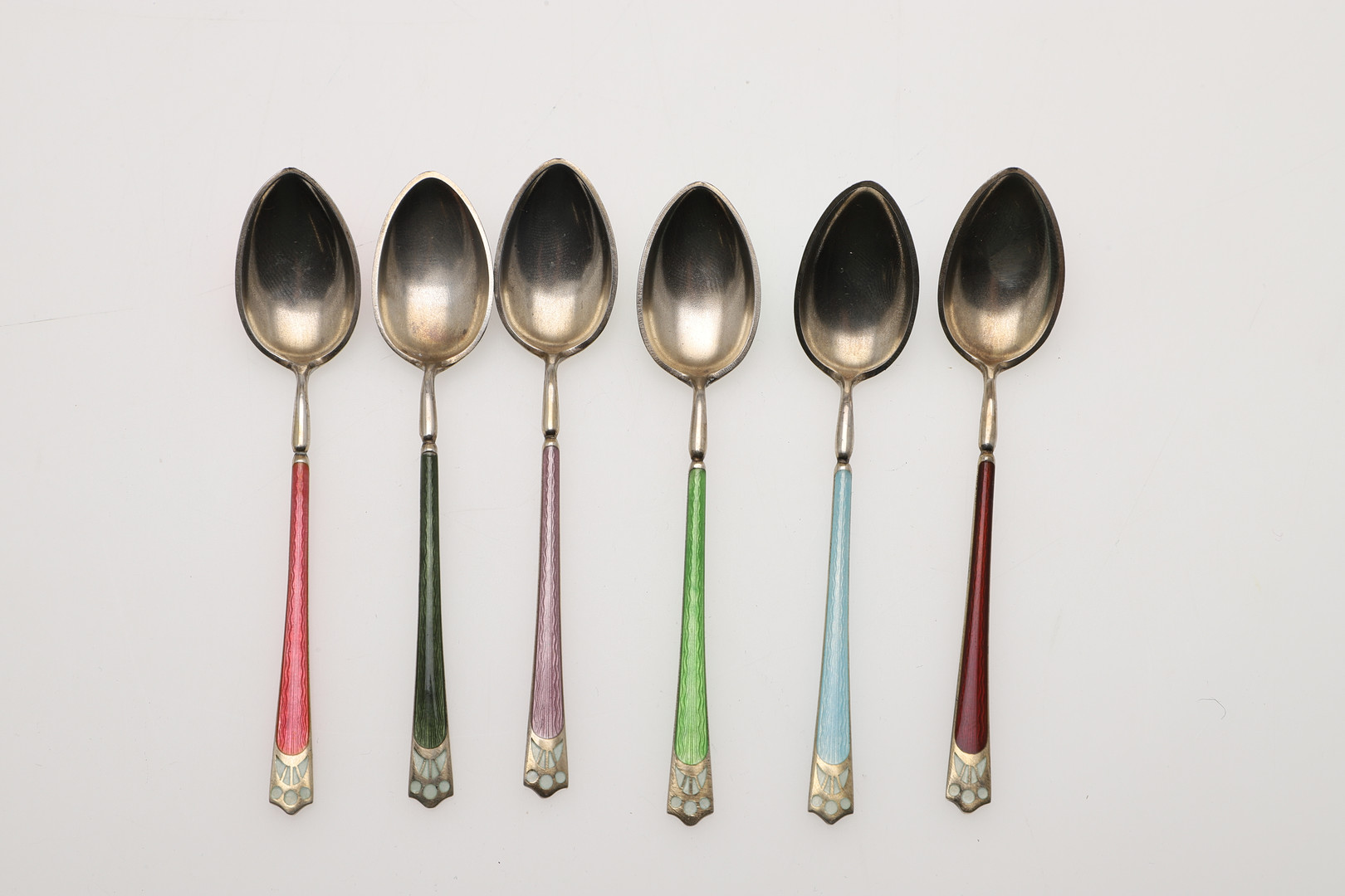 TWO CASED SETS OF SIX SILVER & ENAMEL TEA/ COFFEE SPOONS. - Image 8 of 10