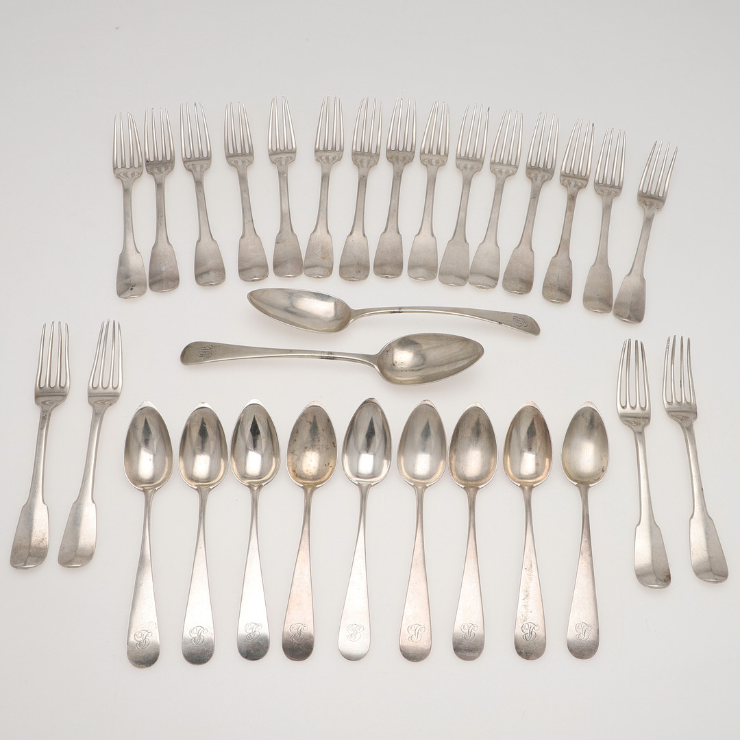 LATE 18TH/ EARLY 19TH CENTURY ITALIAN SILVER FLATWARE. - Image 2 of 15