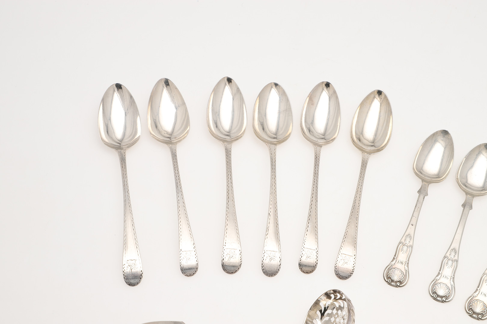 A PAIR OF GEORGE III SILVER DESSERT SPOONS, BY HESTER BATEMAN. - Image 2 of 4