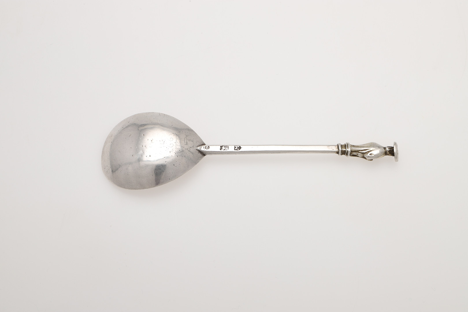 AN ELIZABETH I SILVER APOSTLE SPOON. - Image 3 of 4