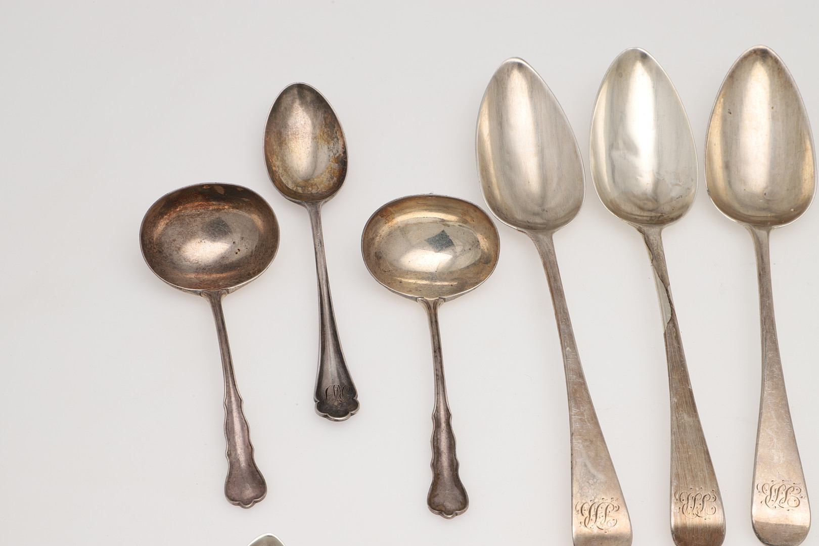 MISCELLANEOUS SILVER FLATWARE. - Image 3 of 15