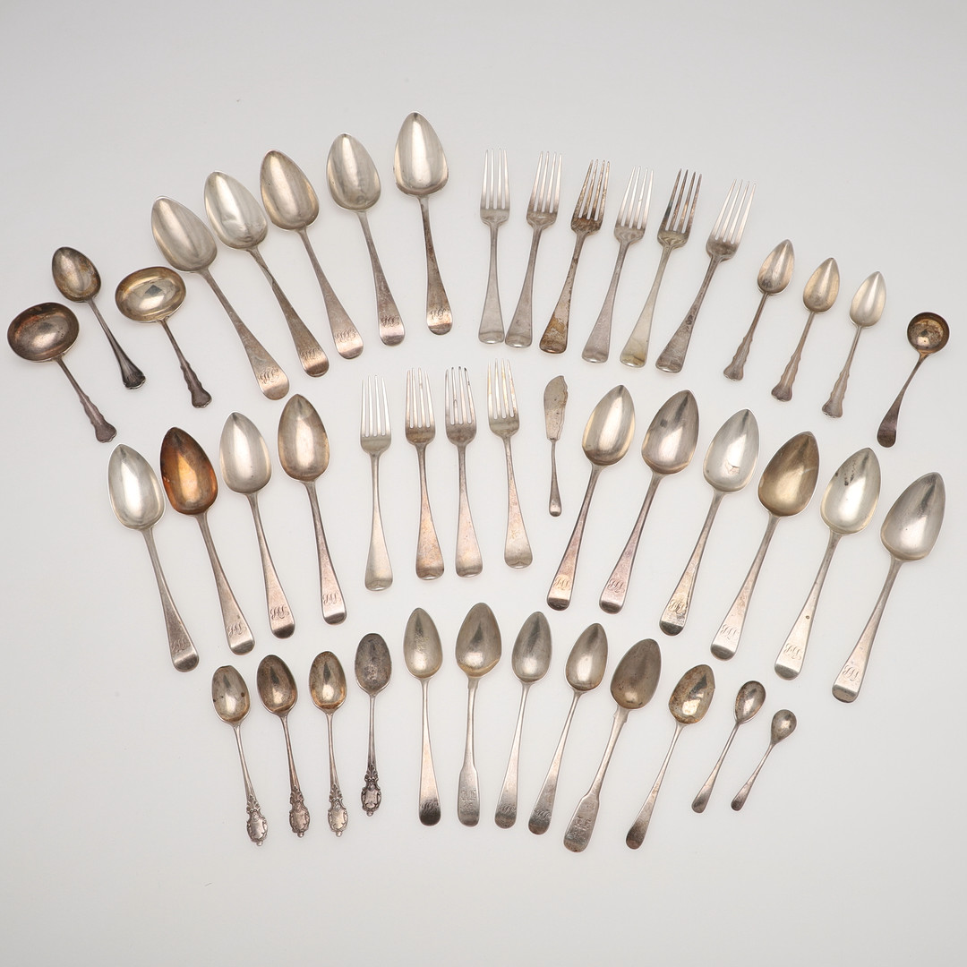 MISCELLANEOUS SILVER FLATWARE. - Image 2 of 15