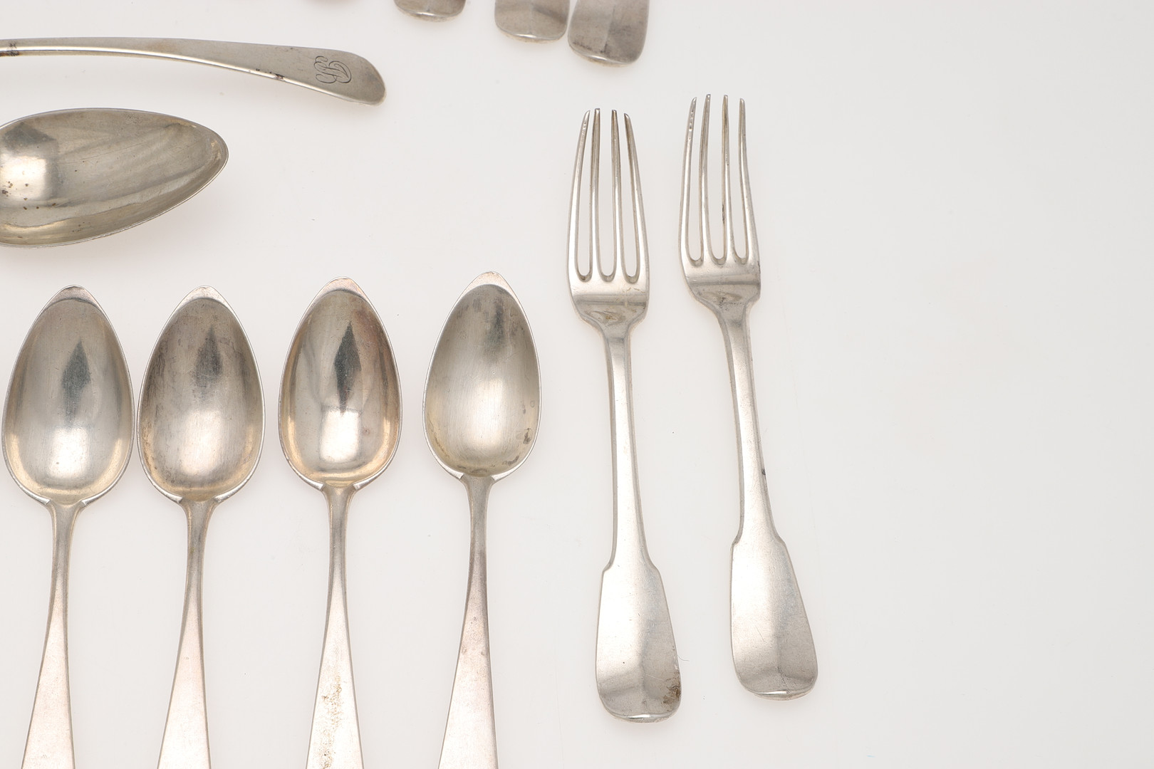 LATE 18TH/ EARLY 19TH CENTURY ITALIAN SILVER FLATWARE. - Image 8 of 15