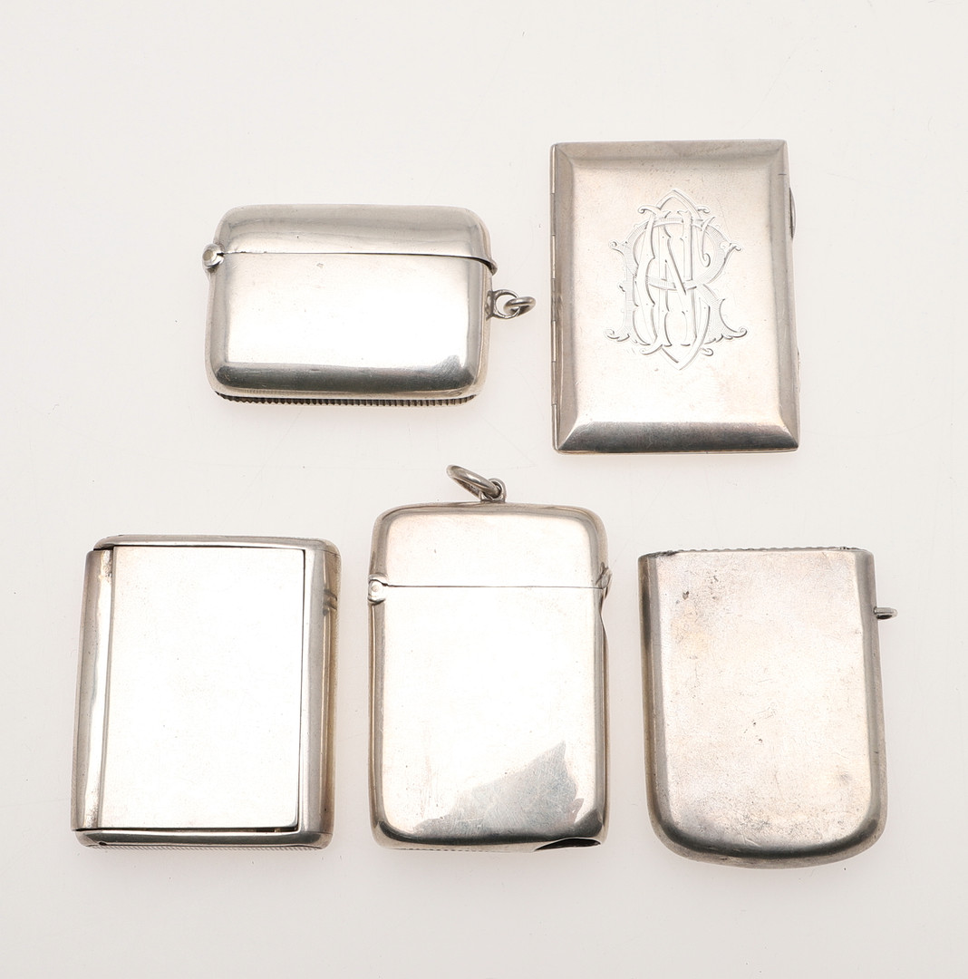 FIVE VARIOUS SILVER VESTA CASES. - Image 2 of 8