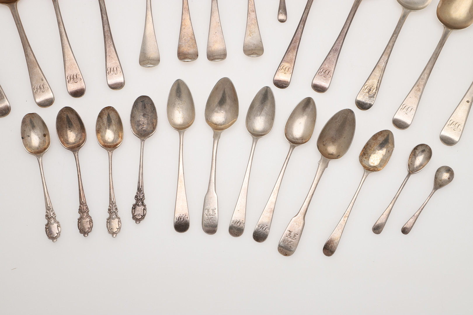 MISCELLANEOUS SILVER FLATWARE. - Image 10 of 15