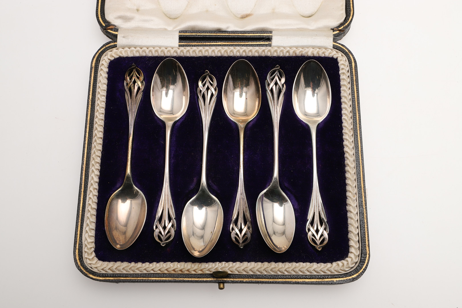 TWO CASED SETS OF SILVER TEASPOONS. - Image 3 of 13