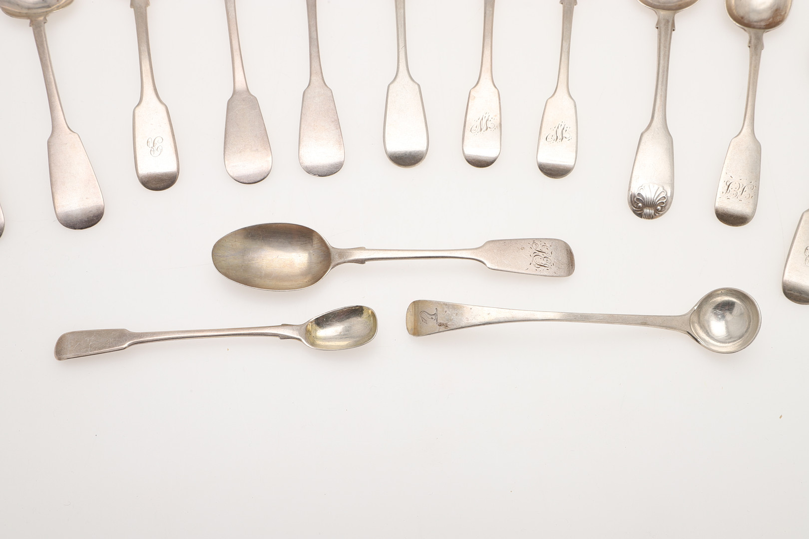 MISCELLANEOUS SILVER FLATWARE & CUTLERY. - Image 7 of 15