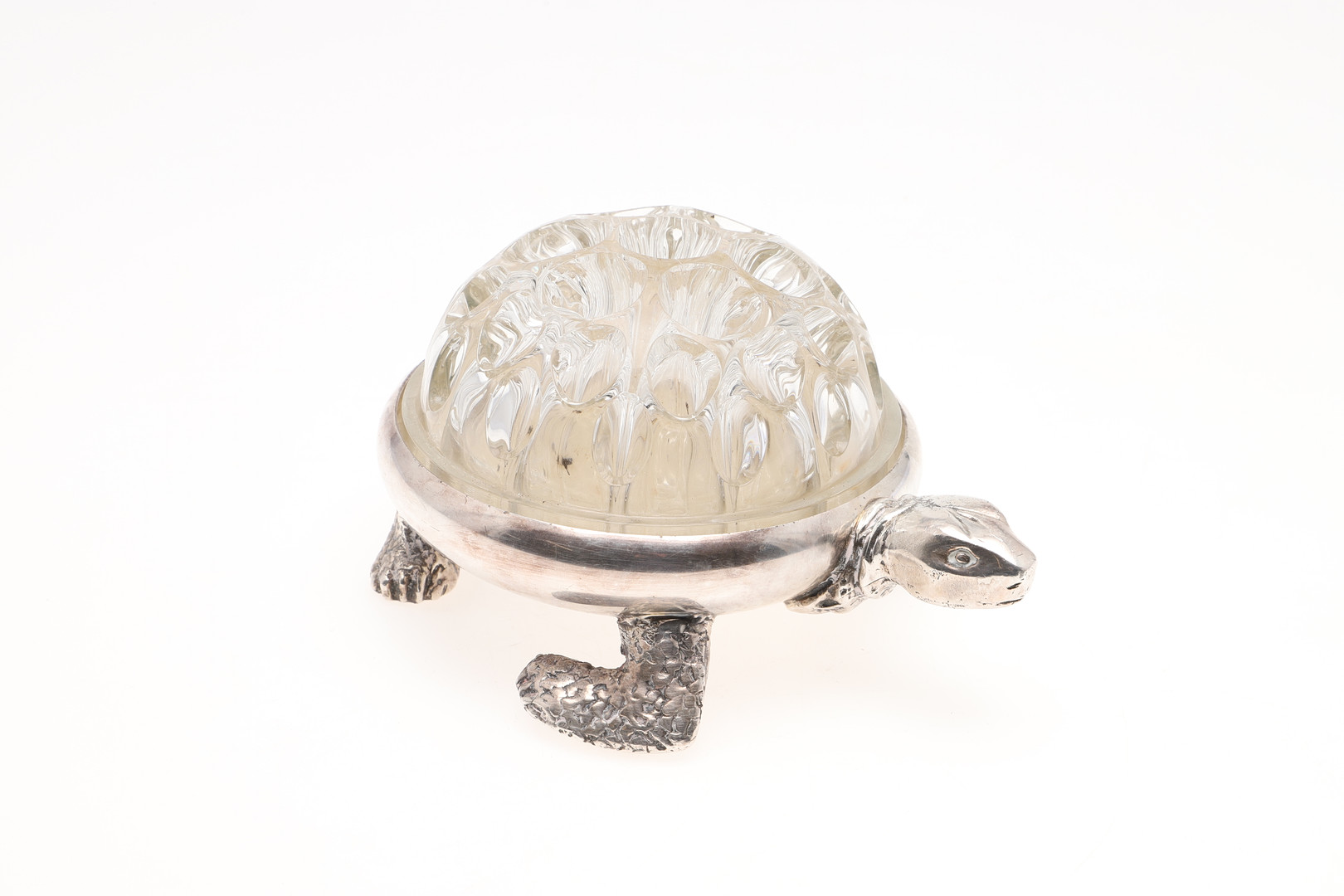 A LATE 19TH/ EARLY 20TH CENTURY CONTINENTAL GLASS MOUNTED SILVER TABLE DECORATION. - Image 2 of 6