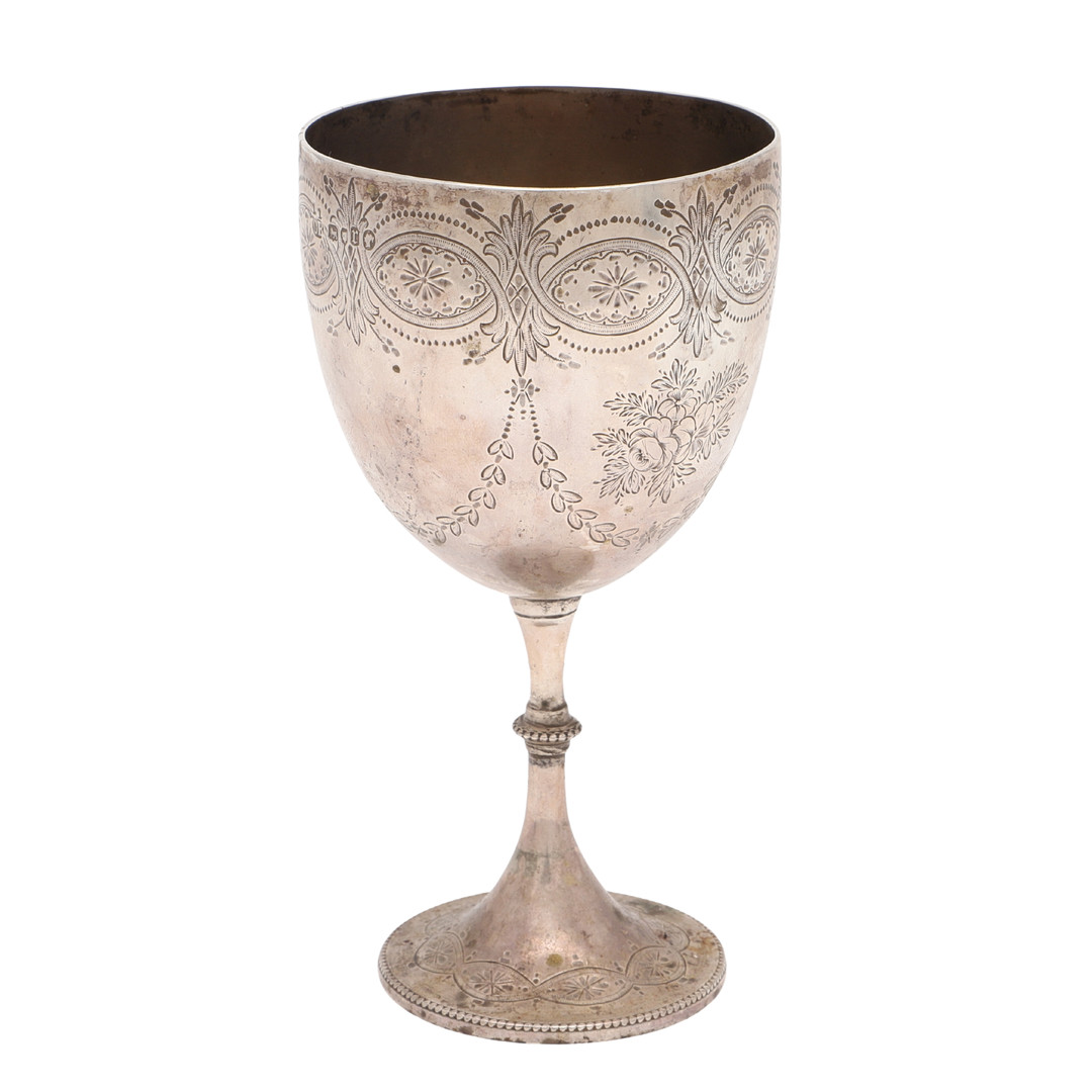 A VICTORIAN SILVER GOBLET. - Image 2 of 5