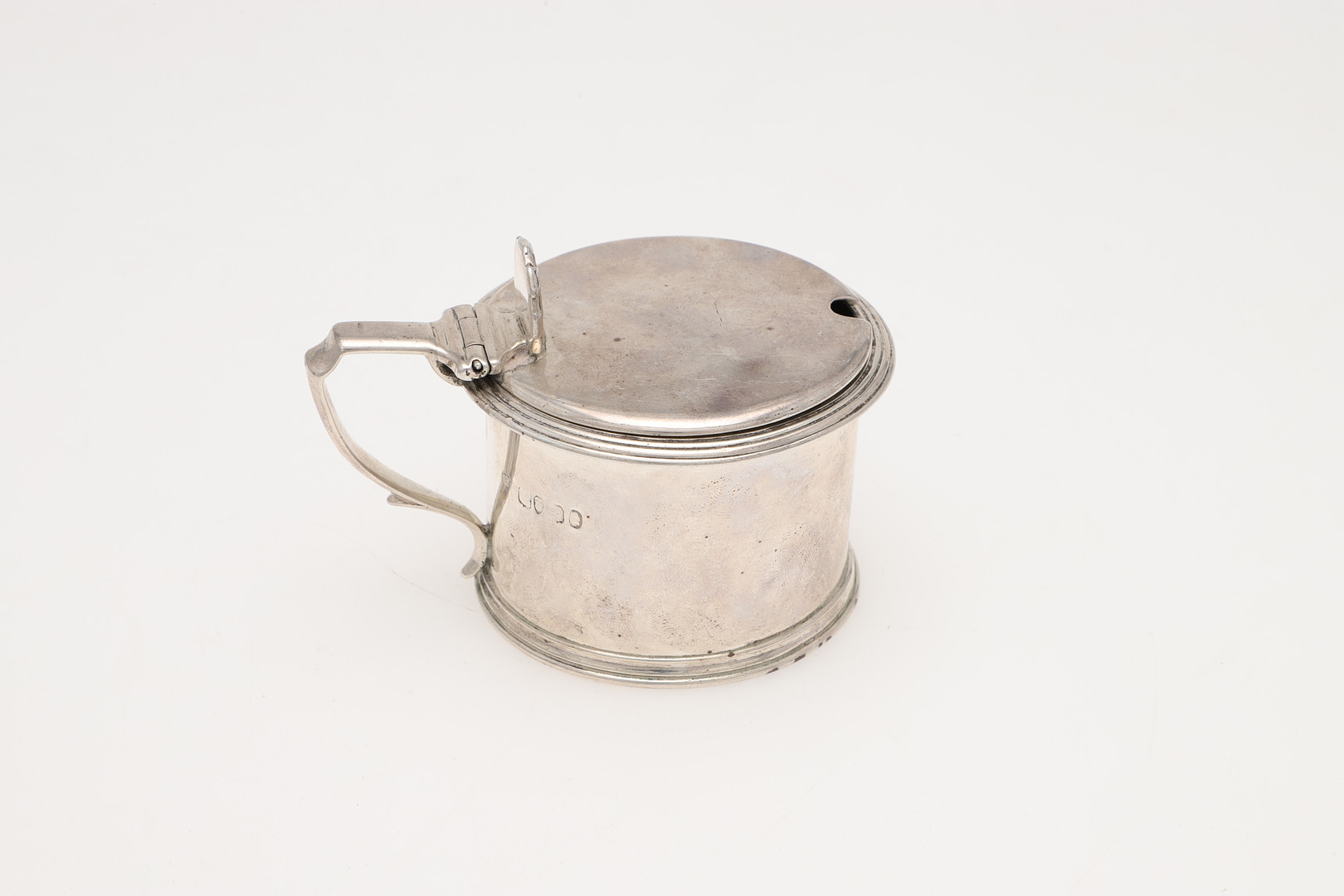 A GEORGE IV SILVER DRUM-SHAPED MUSTARD POT. - Image 2 of 5