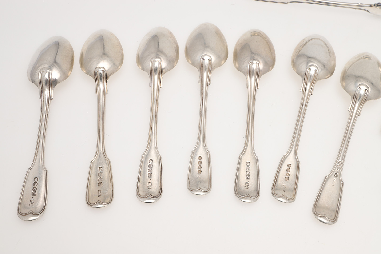 A MATCHED PART-CANTEEN OF FIDDLE & THREAD PATTERN SILVER FLATWARE. - Image 7 of 12