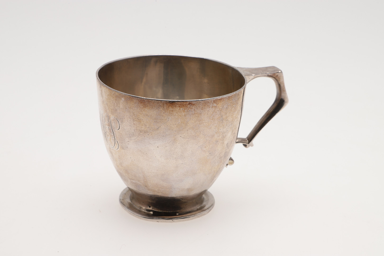 A SMALL MIXED LOT OF SILVER. - Image 10 of 14