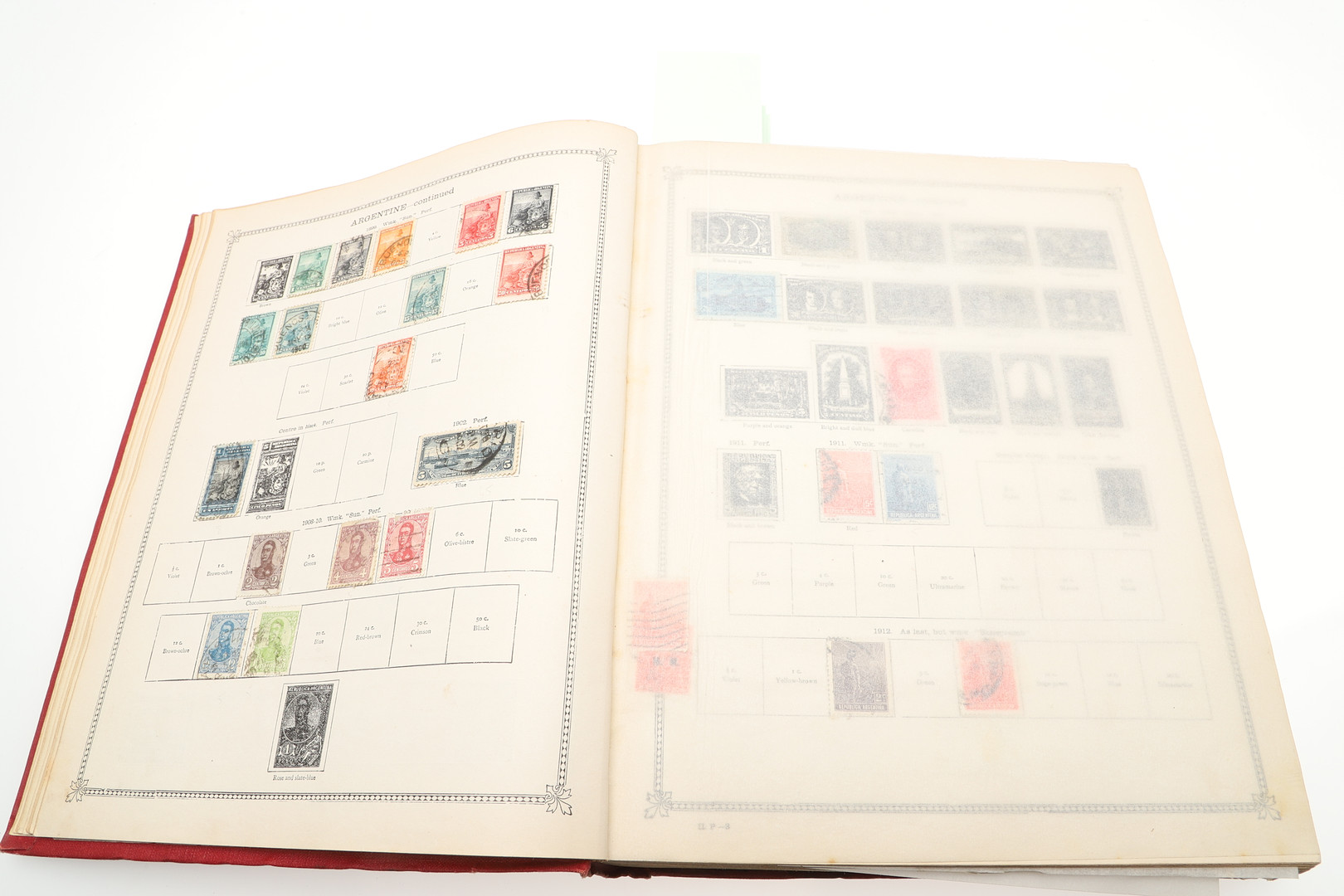 IDEAL & IMPERIAL STAMP ALBUMS. - Image 28 of 35