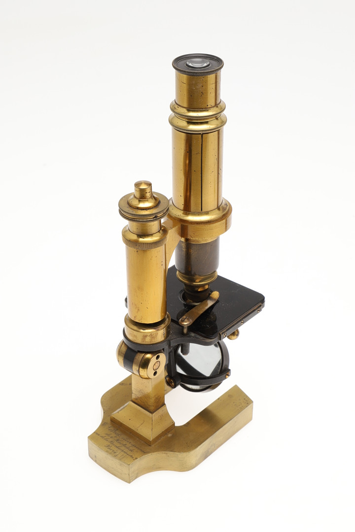 CONSTANT VERICK. A FRENCH LATE 19TH CENTURY CASED MICROSCOPE. - Image 2 of 18