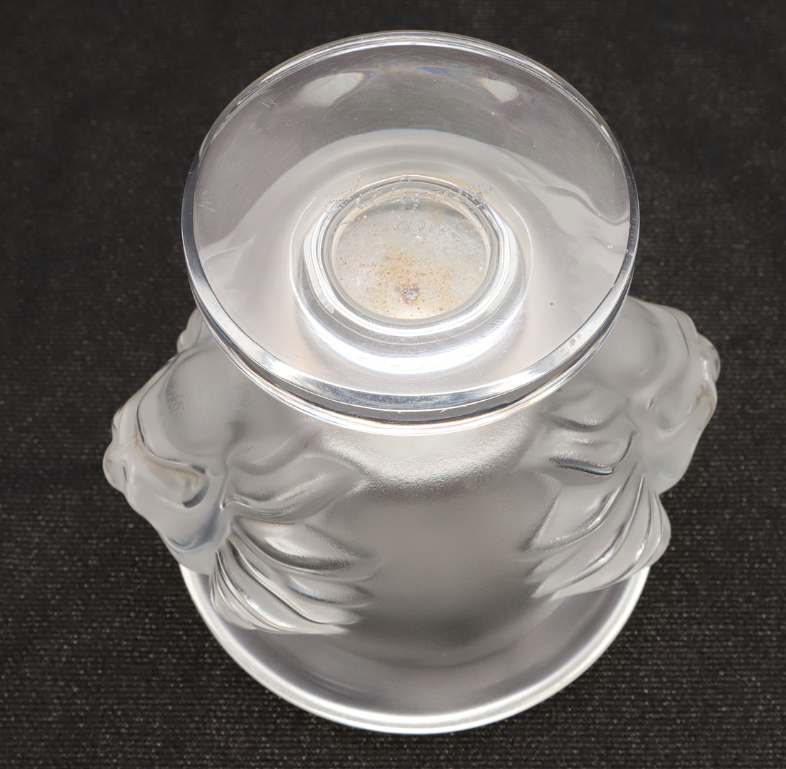 LALIQUE TABLE LIGHTER & DRESSING TABLE BOX. - Image 16 of 17