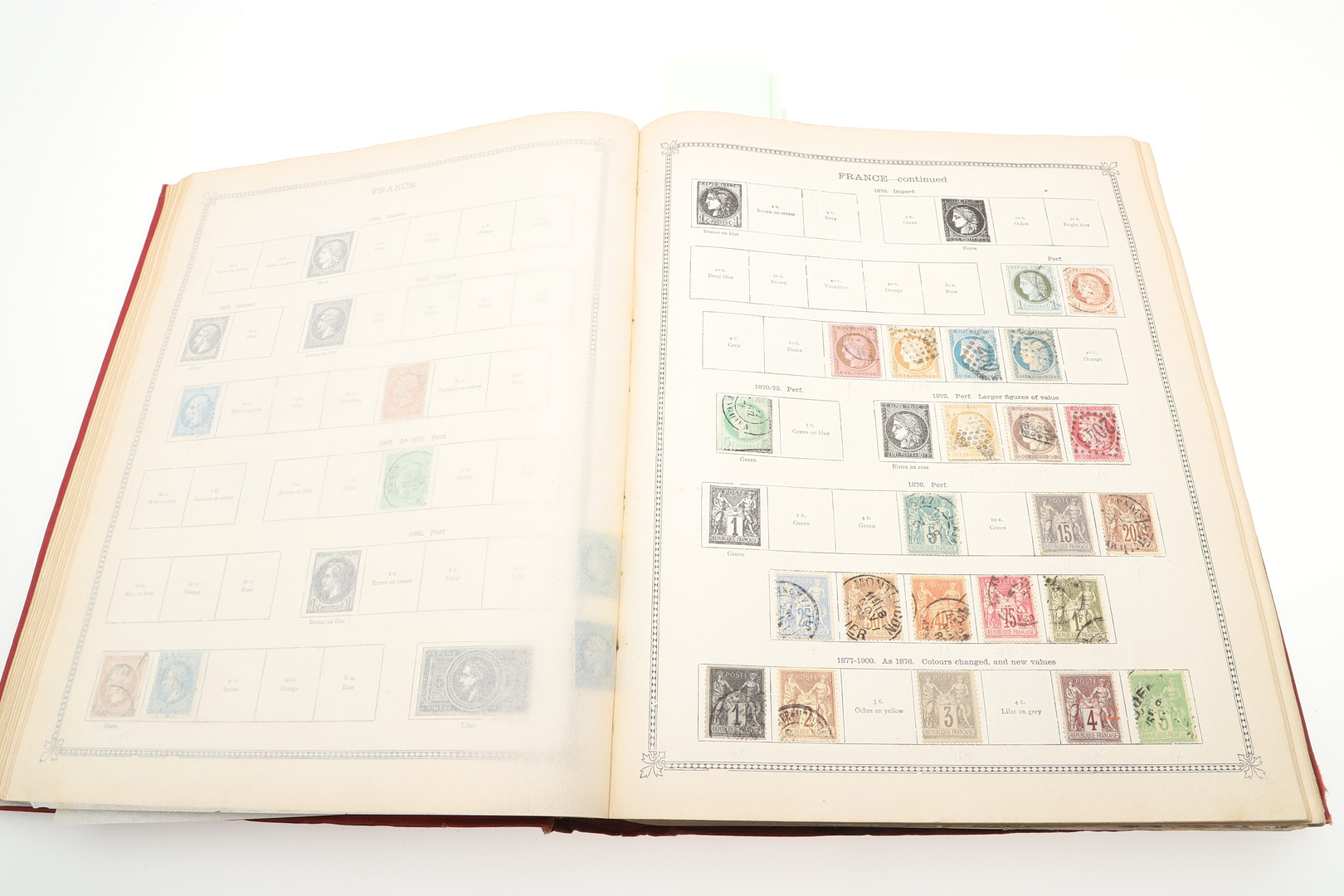 IDEAL & IMPERIAL STAMP ALBUMS. - Bild 23 aus 35