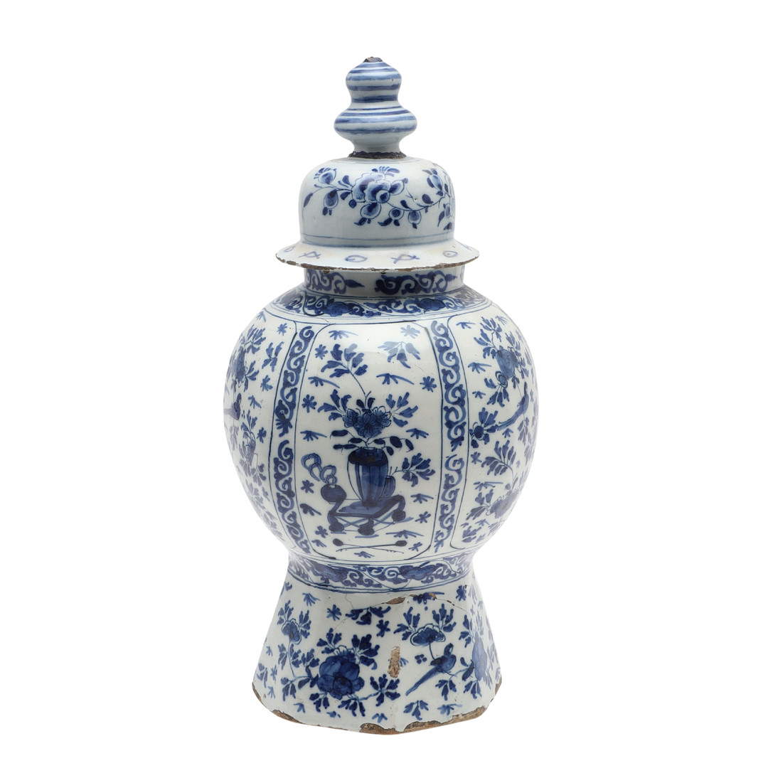 LARGE ANTIQUE BLUE & WHITE DELFT JAR. - Image 2 of 28