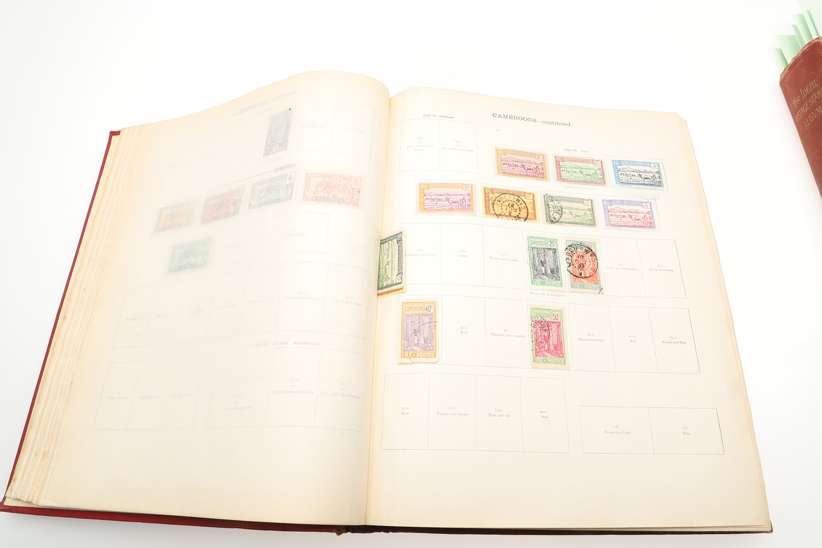 IDEAL & IMPERIAL STAMP ALBUMS. - Image 27 of 35