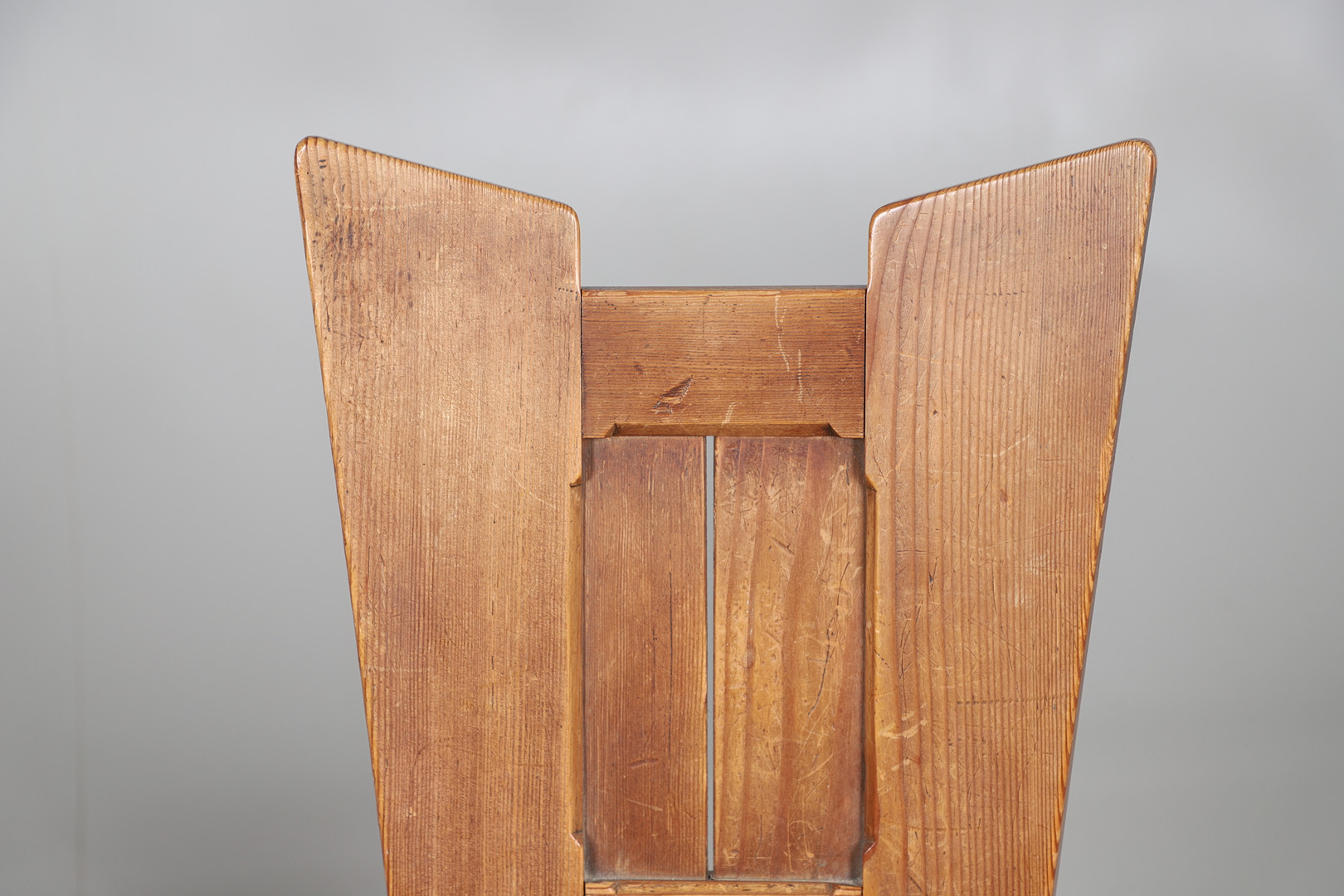 PAIR OF ARTS & CRAFTS DUTCH AMSTERDAM SCHOOL SIDE CHAIRS. - Image 5 of 7