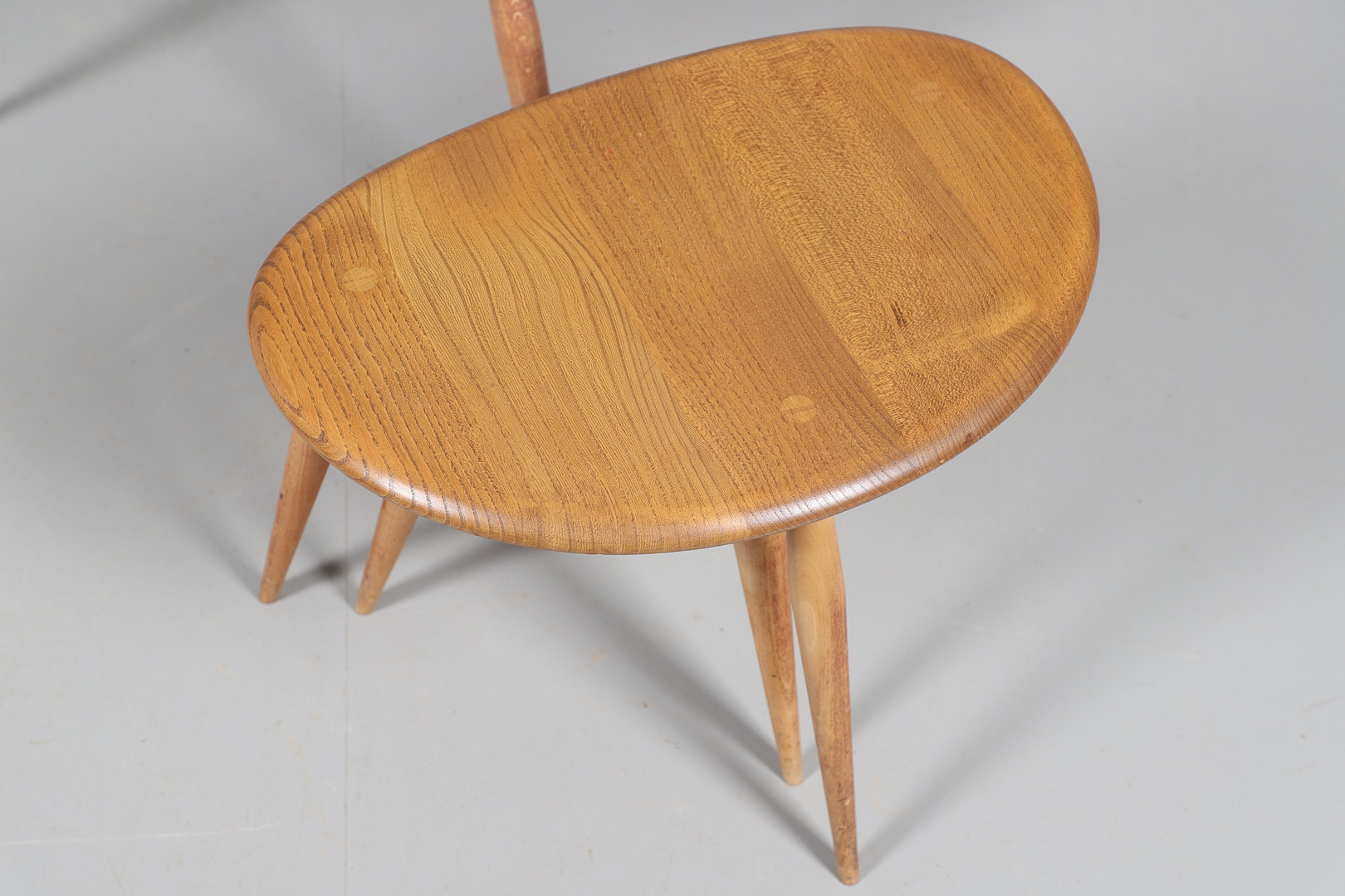 ERCOL - VINTAGE NEST OF 'PEBBLE' TABLES. - Image 3 of 12