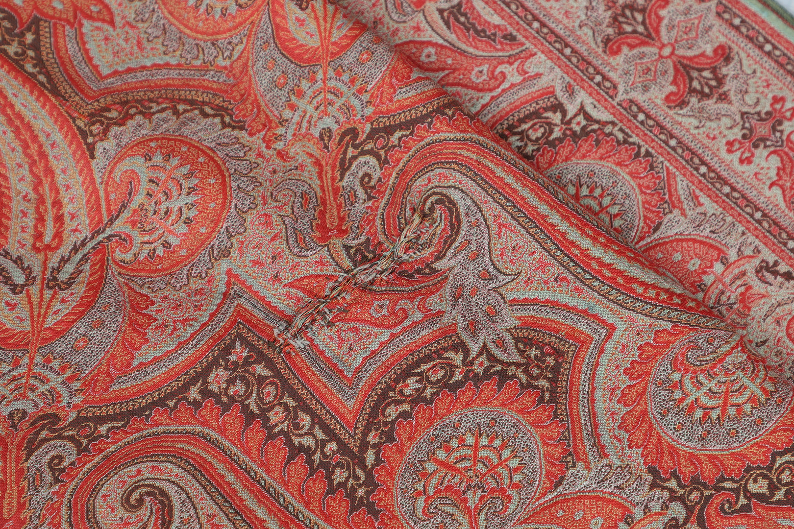 LATE 19THC PAISLEY SHAWL & VARIOUS TEXTILES. - Image 26 of 26