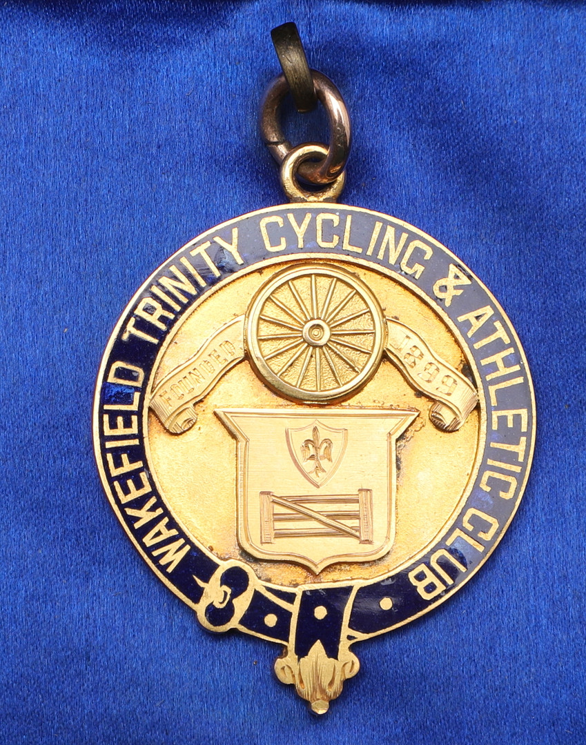 LARGE COLLECTION OF EARLY CYCLING GOLD & SILVER MEDALS, & EPHEMERA - FREDERICK LOWCOCK. - Image 63 of 155