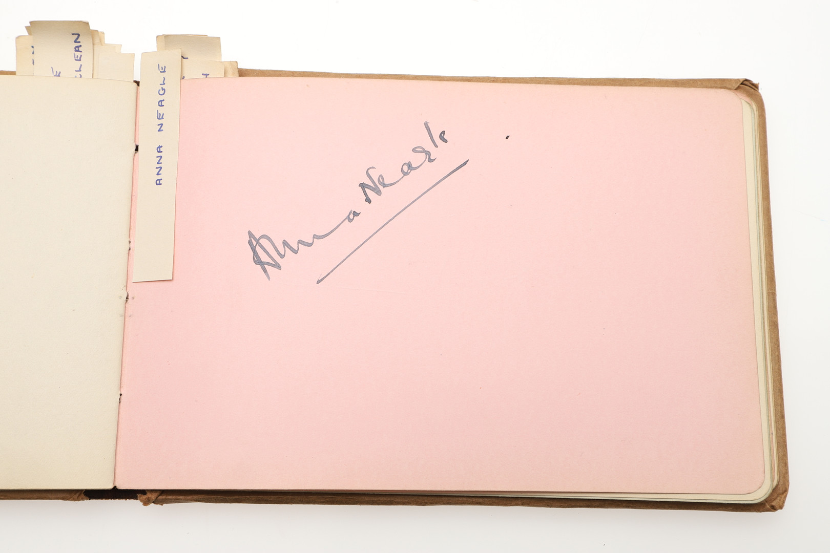 LARGE AUTOGRAPH COLLECTION - WINSTON CHURCHILL & OTHER AUTOGRAPHS. - Image 22 of 63